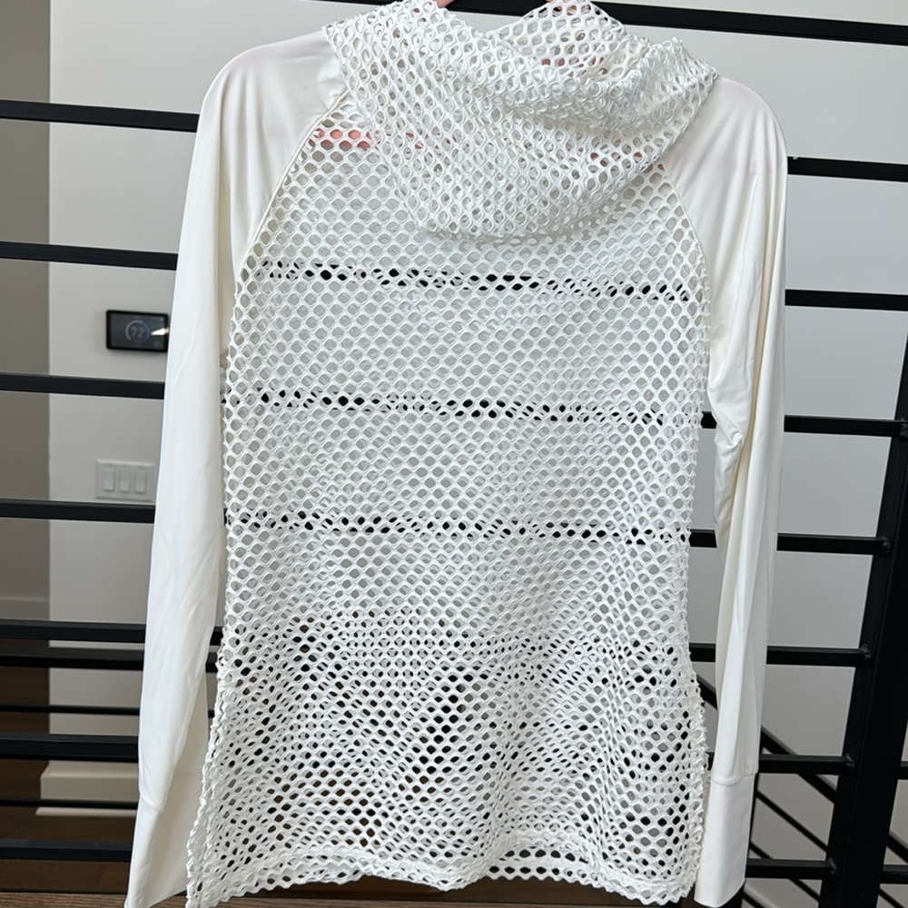 pullover - Picture 3 of 3